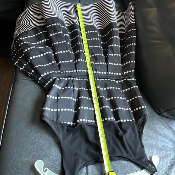 Taylor Dress Women Size 14 Black White Dressy Formal Polka Dots Stripe Pleated - Picture 14 of 14